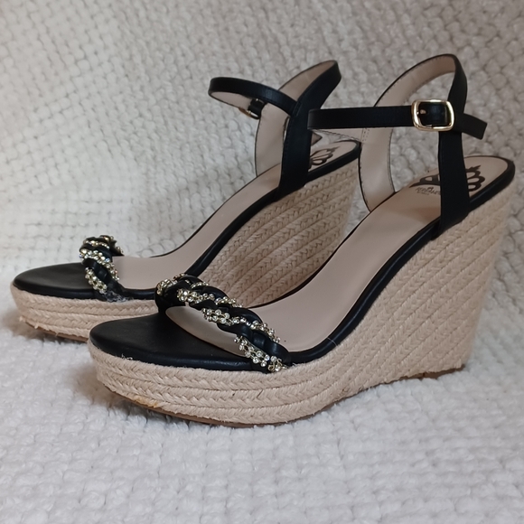 Fergalicious Wedge black silver and gems buckle open toe sandle women size 9 - Picture 2 of 12